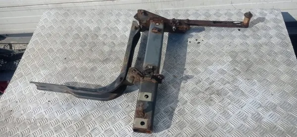 Suporte de tanque AdBlue DAF XF 106 Euro 6 usado OEM image 2