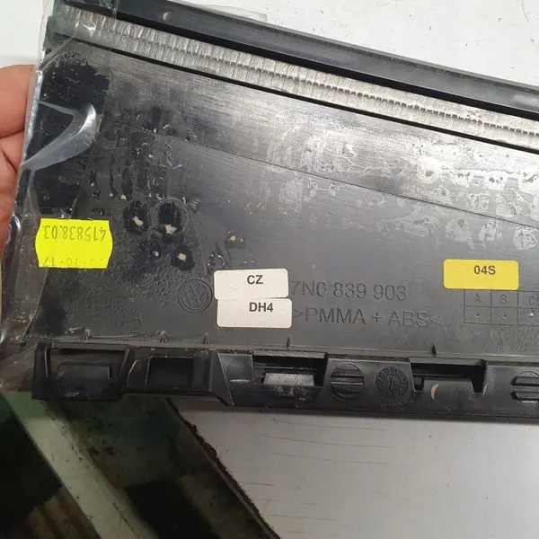 OEM 7N0839903 Vänster Bakdörrlist VW Sharan II image 8