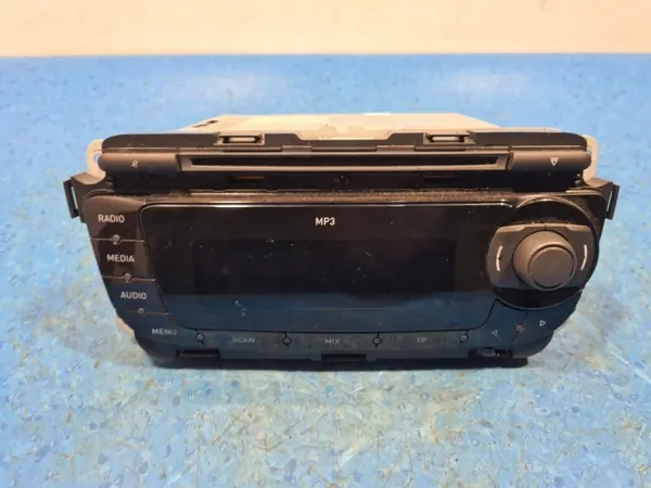 Radio SEAT OEM 6J1035153G para Ibiza IV 6J image 2