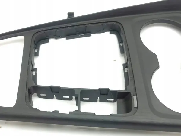Audi A3 8Y Schalthebelabdeckung OEM 8W2864241 image 7