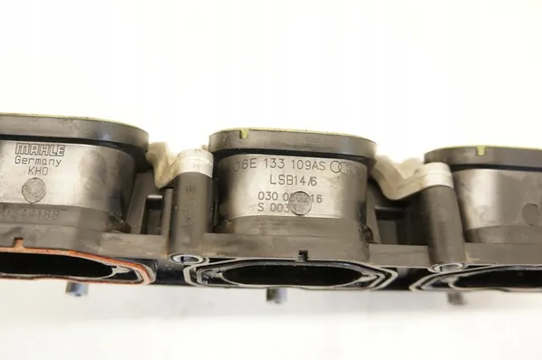 Linkes Ansaugkrümmer Porsche Cayenne Audi S4 3.0 TFSI 06E133340E image 5