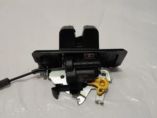 Baklucka Lås Porsche Cayenne 9Y 4M0827506E image 5