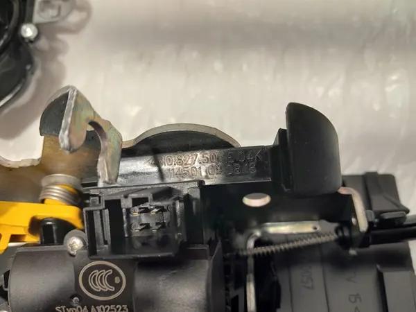 Baklucka Lås Porsche Cayenne 9Y 4M0827506E image 8