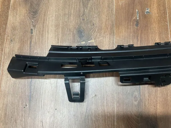 Deslizador para-choques traseiro Porsche 911 992 OEM 992807900B image 5