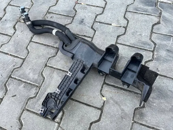 Land Rover akun kiinnitysletku OEM K8D210724 image 4