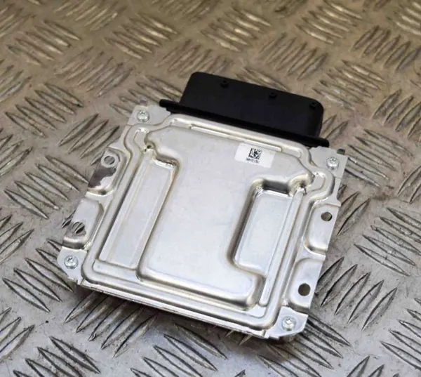 Gebrauchtes AdBlue-Modul OEM Q01DCU17PC42 für Mercedes-Benz image 3