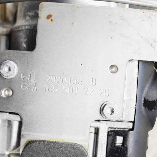 Webasto-lämmitin OEM A1665002898 Mercedes GL X166:lle image 4