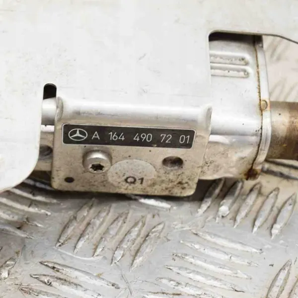 Webasto-lämmitin OEM A1665002898 Mercedes GL X166:lle image 6