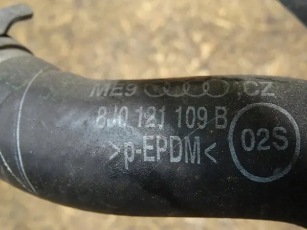 GOLF V R32 AUDI TT 8J 3.2 V6 Vesijohdot OEM 8J0121447B image 4