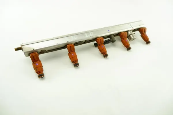 OEM 9186836 Rail de inyectores para Volvo S60/S80 image 5