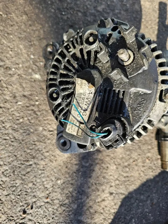 Generaattori Audi A6 A4 2.7 TDI 3.0 TDI OEM 059903016D image 3