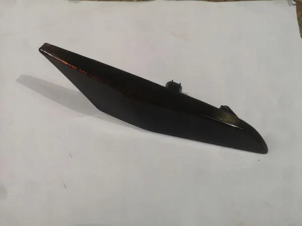 OEM MCLPP11 Höger fram sidomarkeringsljus McLaren MP4 image 3