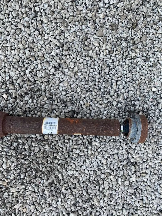 JEEP GRAND CHEROKEE WK2 Drivaxel 4x4 3.6 P68206211AB image 2