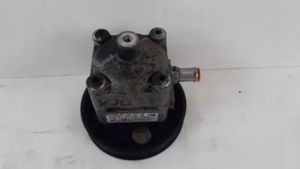 Pompe de direction Volvo V70 OEM 30741790 image 5