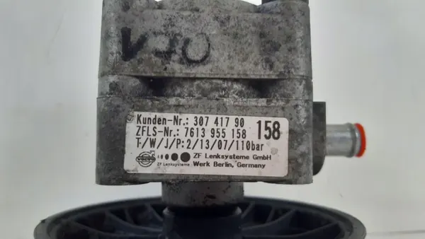 Pompe de direction Volvo V70 OEM 30741790 image 6