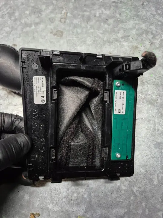 Pomo de cambios Skoda Superb III OEM 3V1713203A image 4