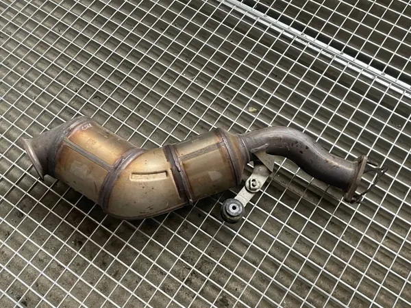 Audi A4 B9 DPF/Katalysator OEM 8W0131703AD image 4