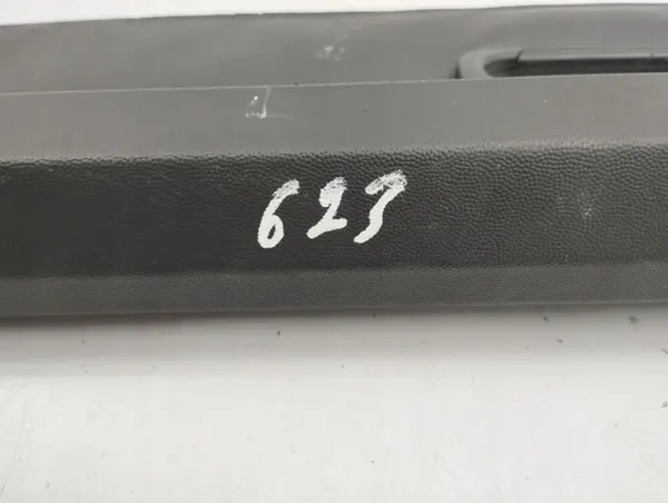 Rodillo de maletero Opel Vectra C 2005 OEM 24469259 image 6