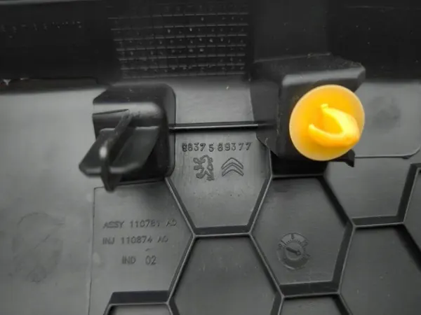 Peugeot 3008 II 2022 Kofferbakbekleding OEM 9837589377 image 8