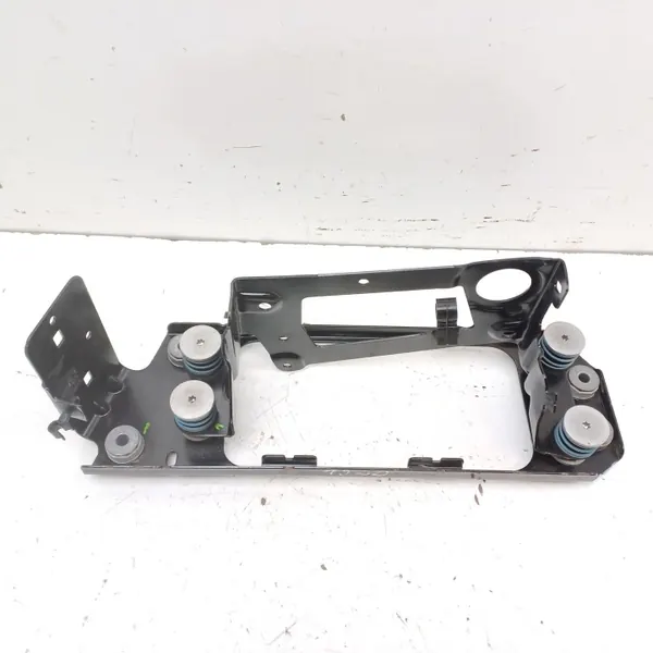 Suporte compressor suspensão ar OEM MAM66945 image 2