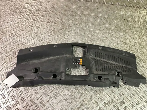 Buick Encore I 2019 Frontgurtabdeckung OEM 94531738 image 4