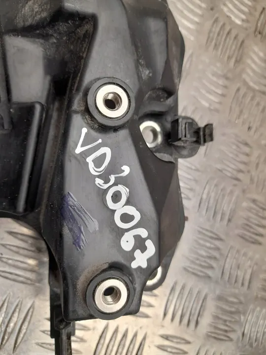 Jäähdytysnesteen liitin Toyota RAV 4 V 2021 12211-25011 image 3