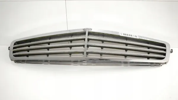 Rejilla de parachoques OEM 360163911 para Mercedes W204 2007-2011 image 5
