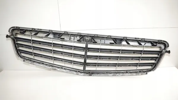 Rejilla de parachoques OEM 360163911 para Mercedes W204 2007-2011 image 8