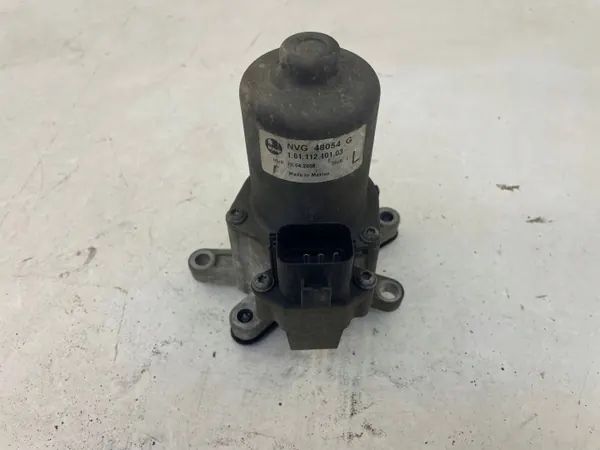 Motor de caja de transferencia Jeep NVG 48054 G - Usado image 2