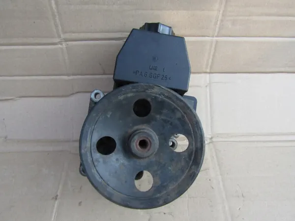 Mercedes W202 W210 CLK W208 Pompa Servosterzo 1.8-2.3 100bar OEM 0024663001 image 2