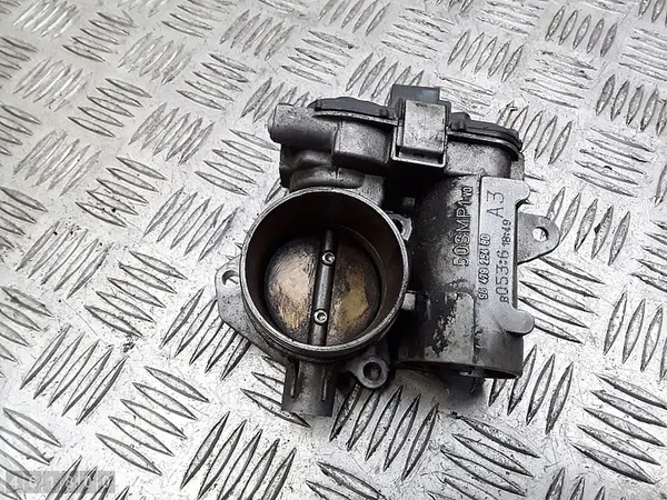 Corps de papillon Peugeot 307 1400 Essence 16V OEM image 1