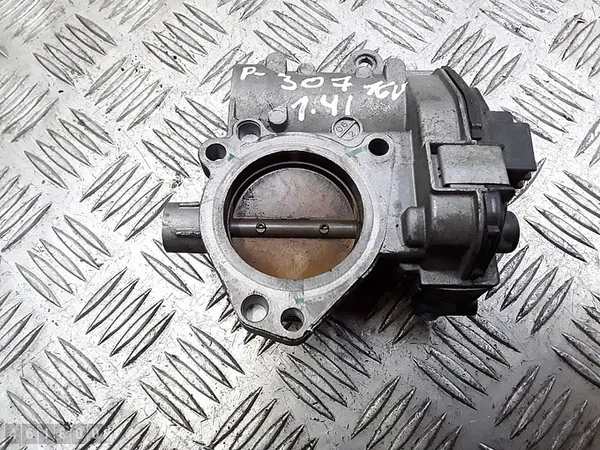 Corps de papillon Peugeot 307 1400 Essence 16V OEM image 3