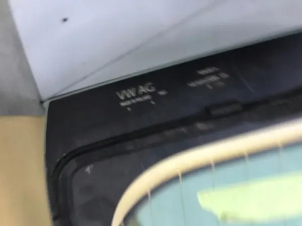 Takalasi VW Touareg 18- OEM 760845051n Käytetty image 10