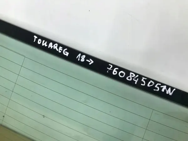 Takalasi VW Touareg 18- OEM 760845051n Käytetty image 5