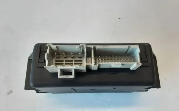 Mukavuusmoduuli OEM 25843242 Chevrolet Captivalle image 3