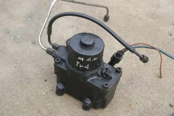 Pompe électrique de levage de cabine MAN TGA image 3