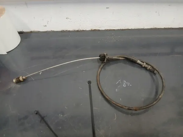 Gaskabel Suzuki Vitara I 2.0 16v image 1