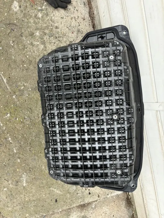 Tesla Y 2023 Kofferbakbak OEM wanna tesla y image 3