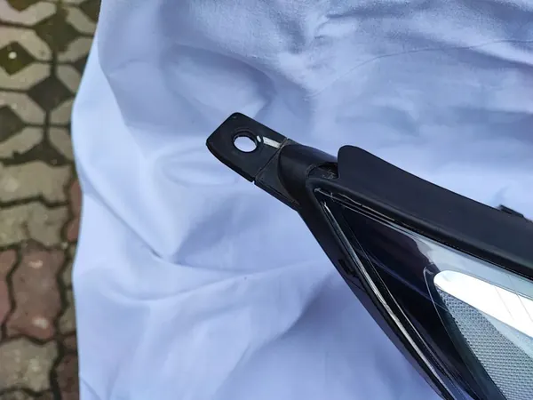 KIA Sportage III Lente LED Izquierda 921013U250 image 10