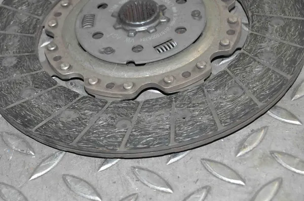 Embreagem completa Audi A1 Sportback 2.0L 06K105266G image 3