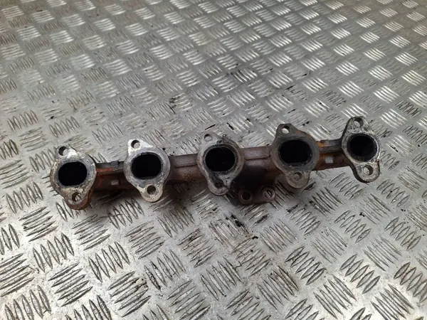 Pakoputken keräin OEM a1 DS 3 Crossbackille image 8