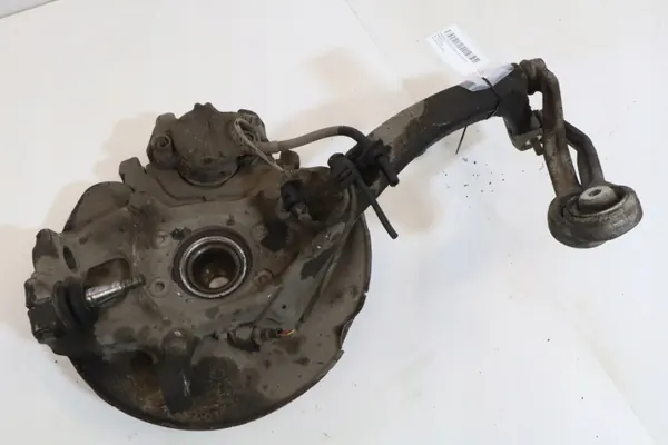 Framvänster Nav OEM 4567829 för Audi A4 B8 2.0TDI image 4