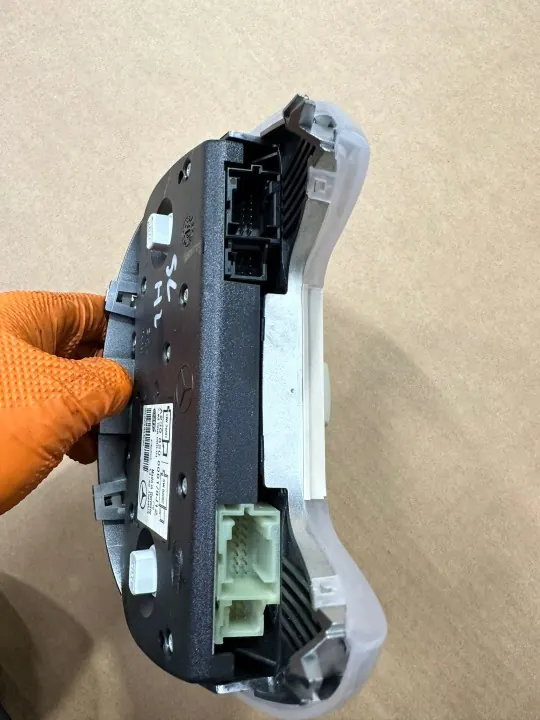 OEM A2308200001 Plafonnier Mercedes SL R230 image 10