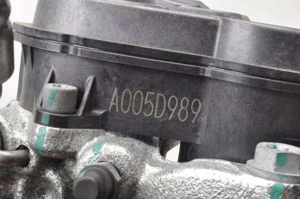 Étrier de frein arrière droit MG HS 1.5T OEM A005D989 image 7