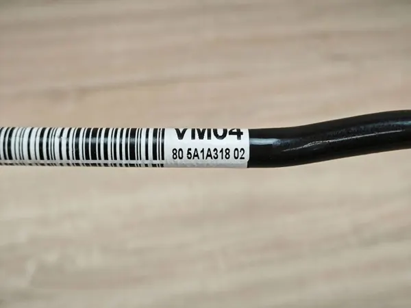 Conduto abastecimento combustível OEM 5A1A318 BMW 2.0D image 4