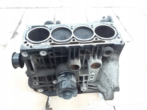 Bloco Motor Completo BCA para VW Golf IV 1.4 16V image 3
