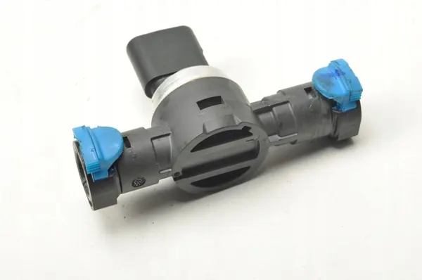 Sensor Pressão Combustível Volvo OEM 32363465 - Usado image 3