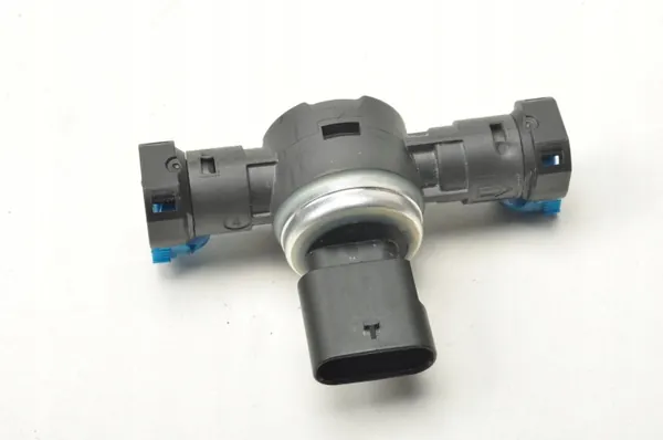 Sensor Pressão Combustível Volvo OEM 32363465 - Usado image 4