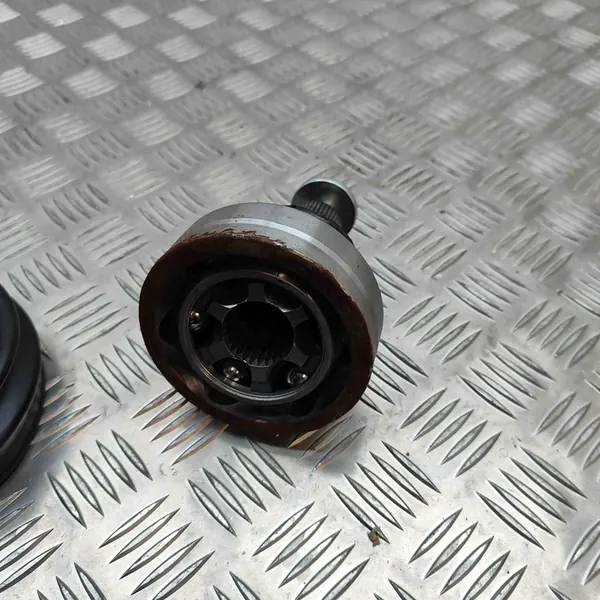 Arbre de transmission Volvo XC70 II 2.4L 2009 OEM 5902048000408 image 6