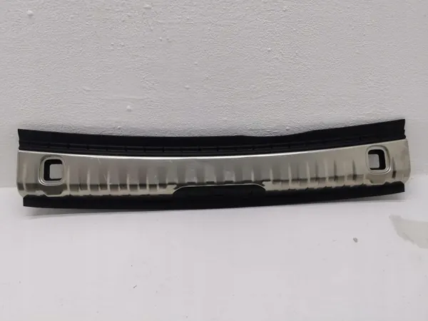 Takavyön suojus OEM 9819348477 Peugeot 508 II:lle image 2